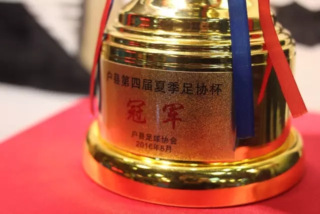 詹姆斯加盟76人带来的隐忧：三大关键问题显现